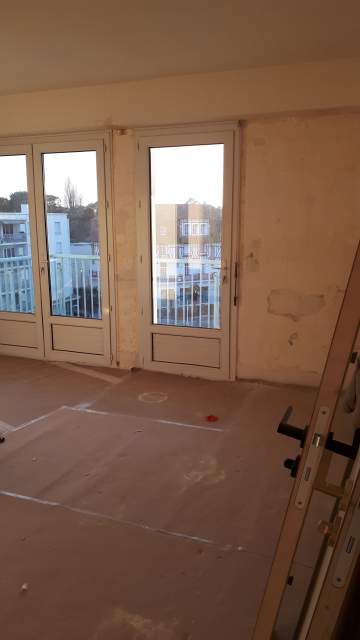 Préparation pour pose de toile et mise en peinture à Nantes